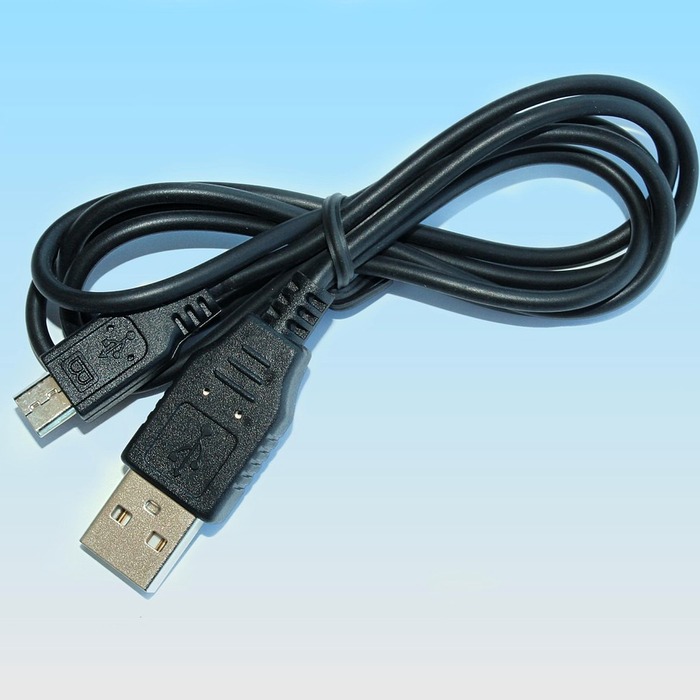 USB 케이블 연결