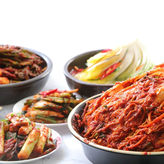 김치 볶는 과정