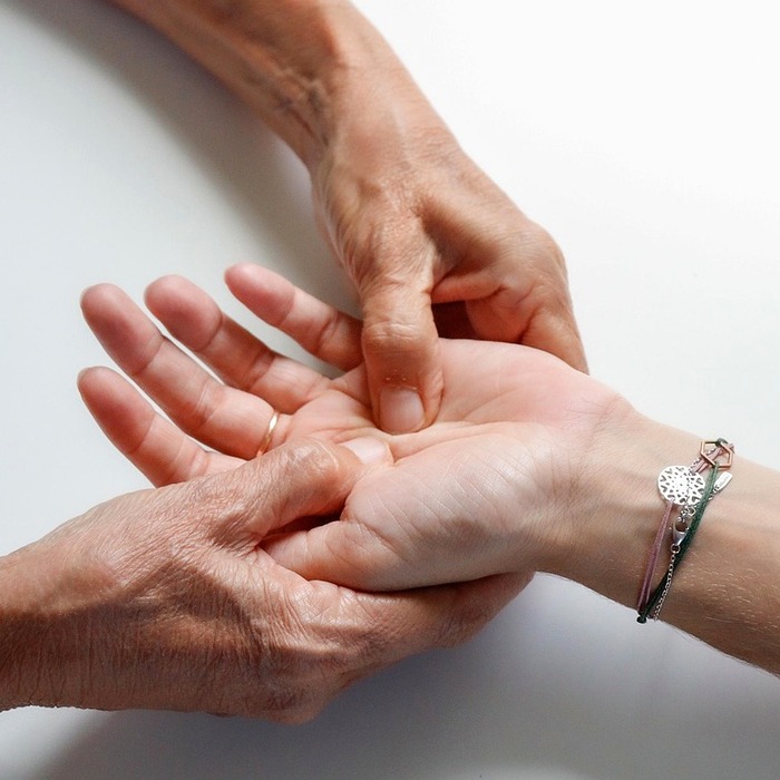 이명 증상 치료